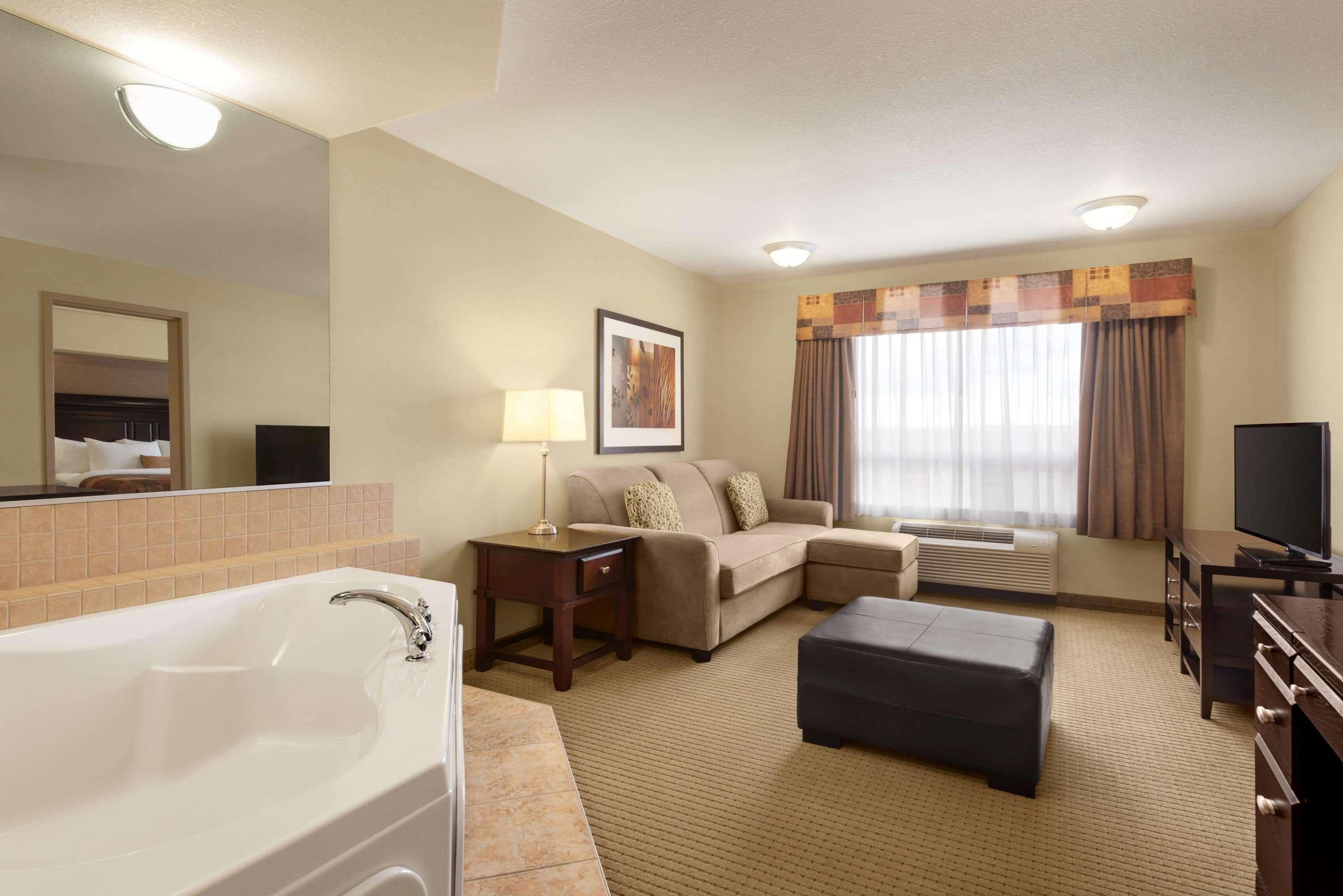 Ramada By Wyndham Drayton Valley Exterior photo