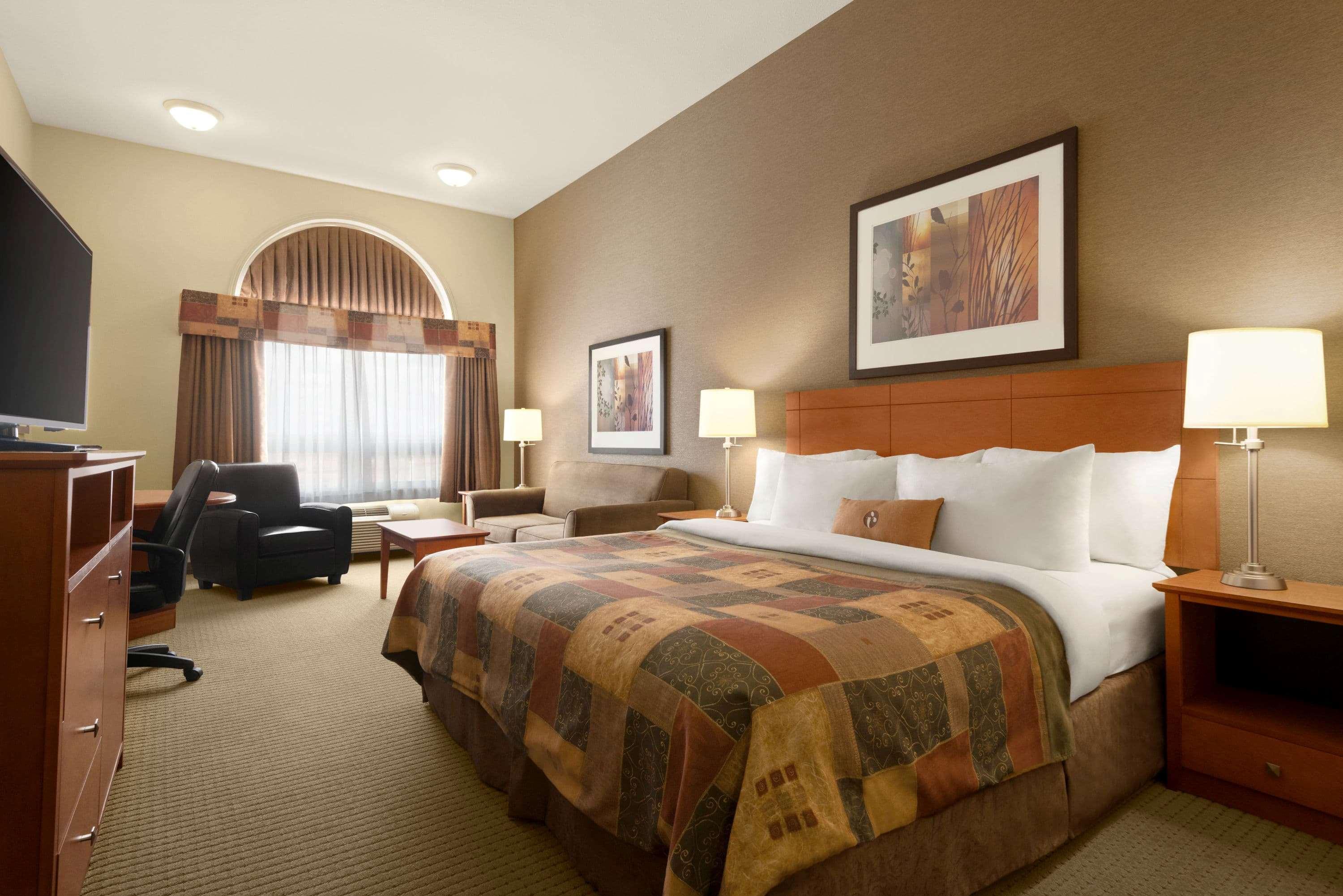 Ramada By Wyndham Drayton Valley Exterior photo