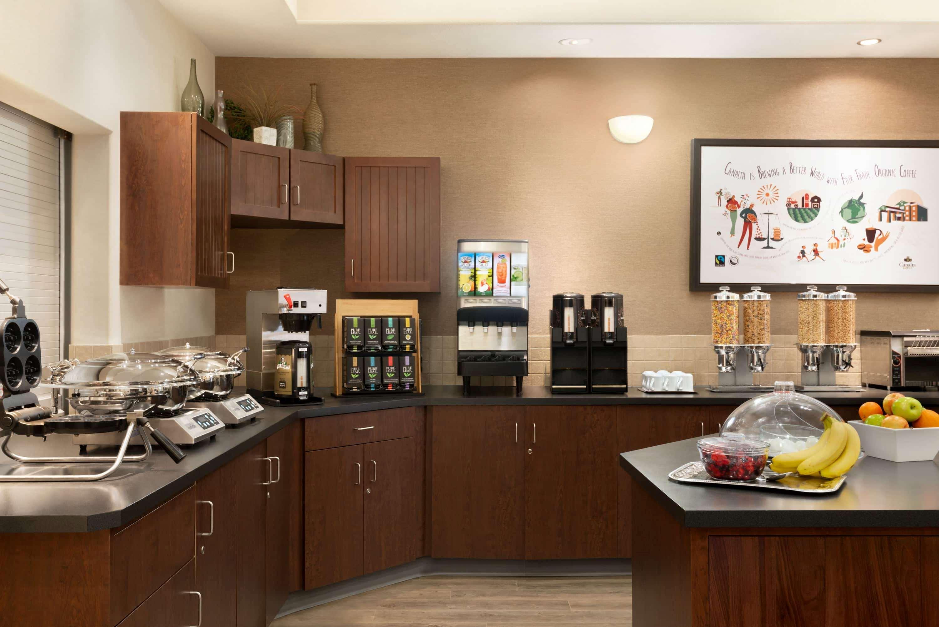 Ramada By Wyndham Drayton Valley Exterior photo