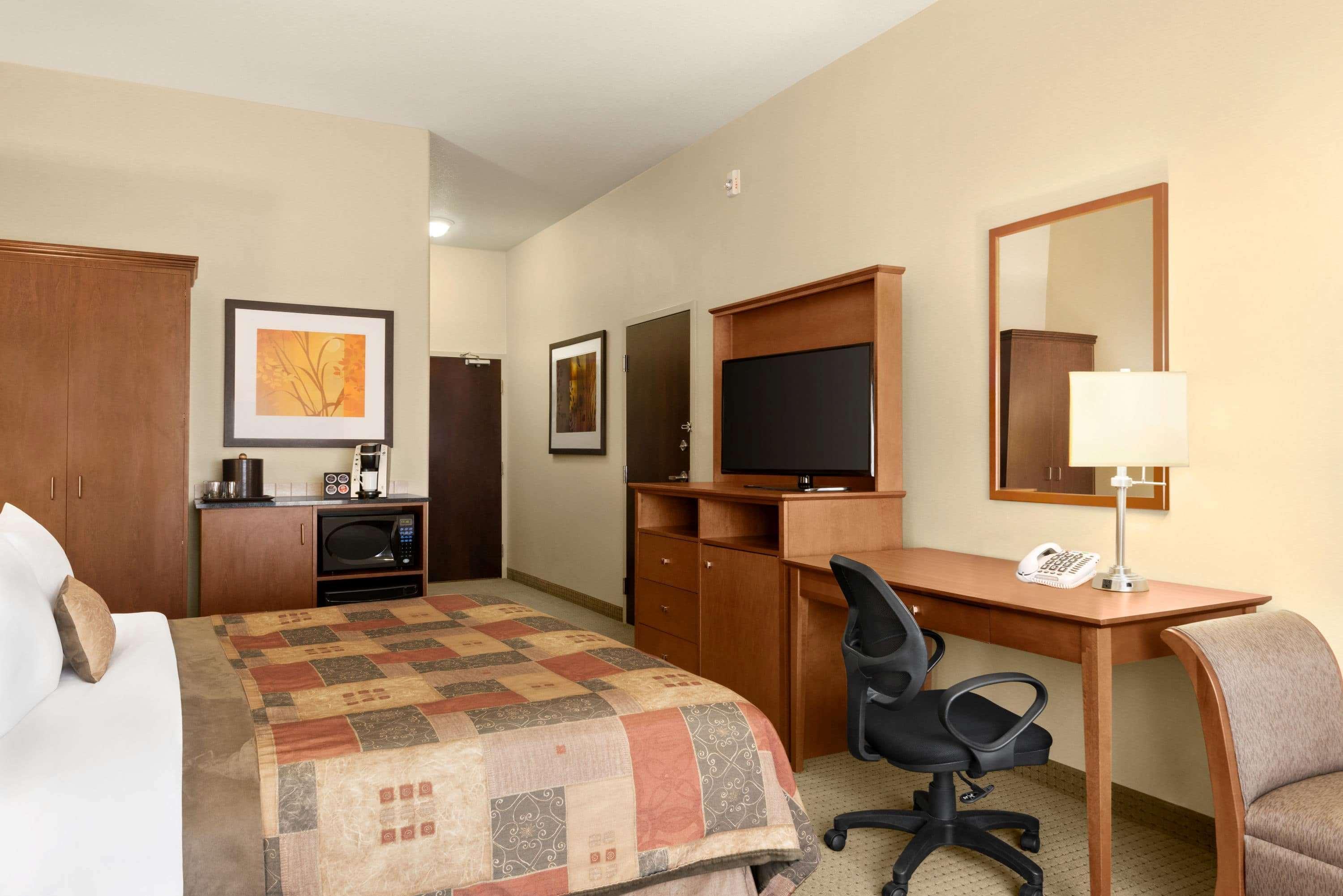 Ramada By Wyndham Drayton Valley Exterior photo