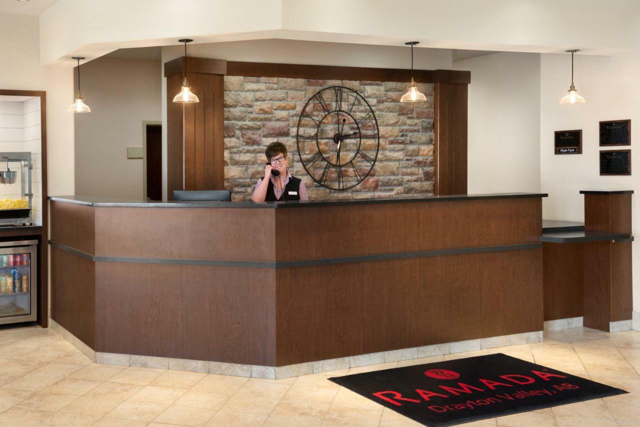 Ramada By Wyndham Drayton Valley Exterior photo